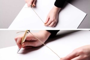 A round shape for simple picture frames