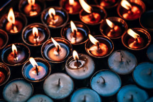 Candlelight Photography Tips - Kill The Lights