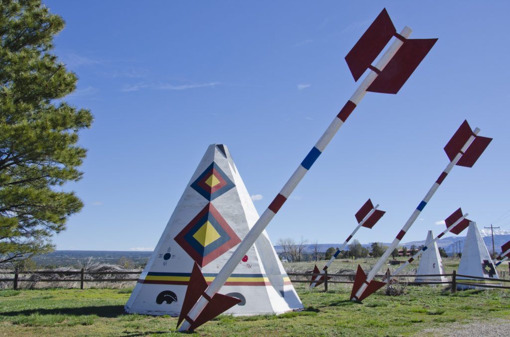 Giant arrows and Teepees decorate this weird Roadside Attraction
