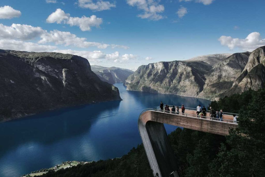 Berge und See in Norwegen