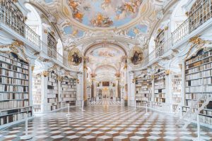 Innenansicht der Admont Abbey Bibliothek