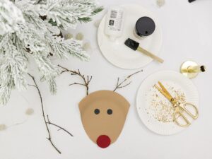 Christmas DIY reindeer paper plate is a great crafts idea for kids