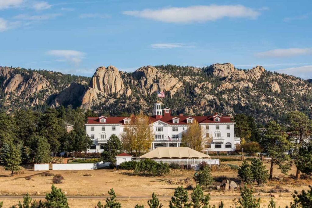 Die Stanley Hotel ist aus eins der bekannteste Horrorfilme, The Shining