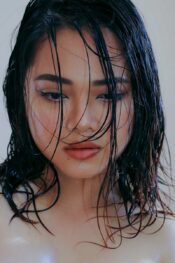 Sexy Selfie Poses That Look on Fleek on Camera – MyPostcard
