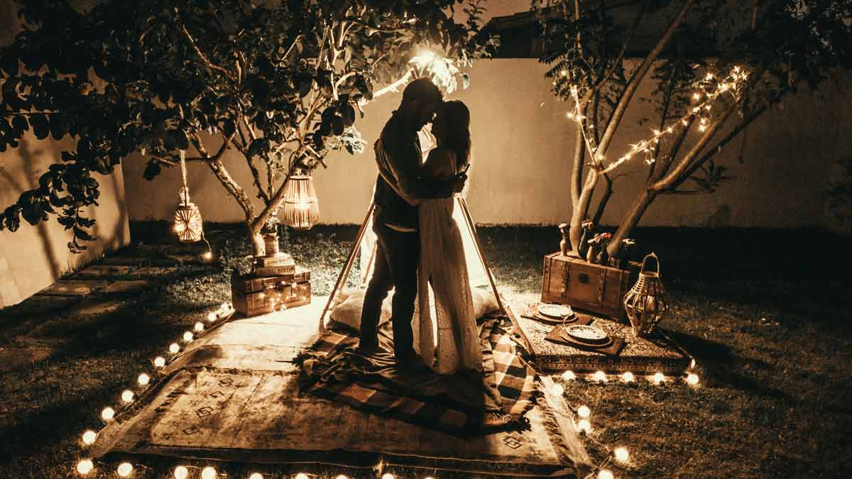 Pre wedding Photoshoot | Couple Poses, Dresses